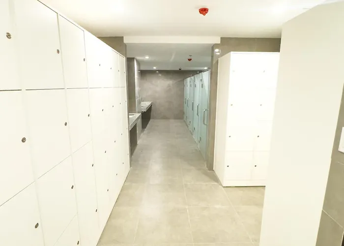 Spacious Family & Group With View Near Airport, Of Dreams, Solaire, Okada, Mall Of Asia, And Ayala Malls Hotel Manila