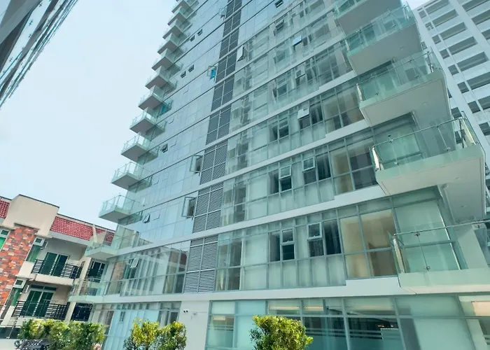 Spacious Family & Group With View Near Airport, Of Dreams, Solaire, Okada, Mall Of Asia, And Ayala Malls Hotel